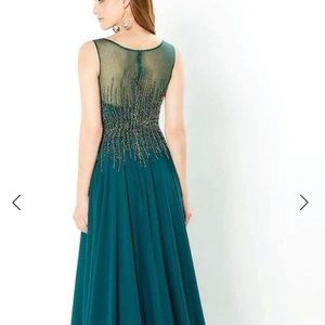 220939 montage by mon cheri size 14 gown with shawl dark green